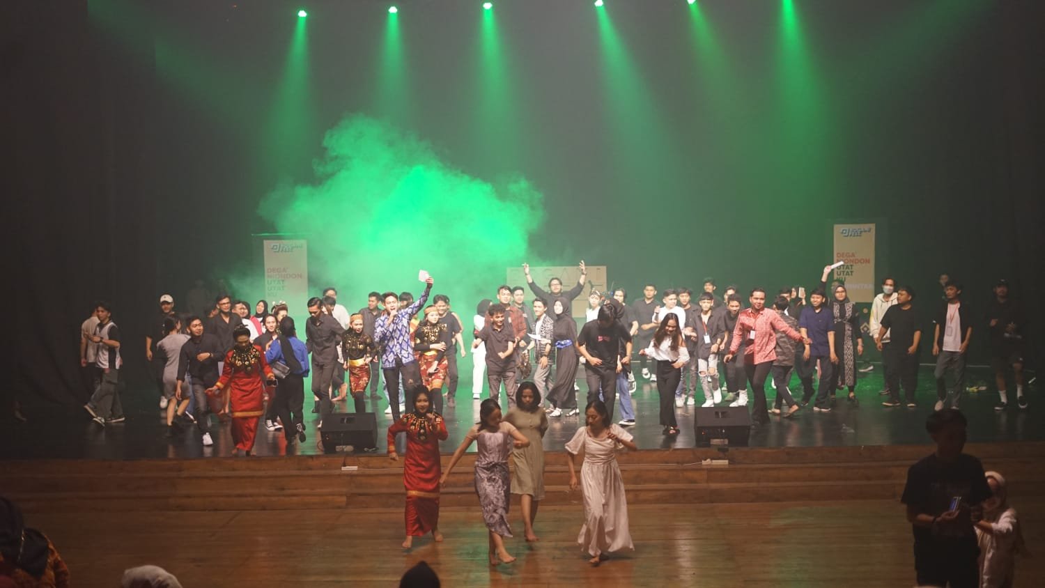 "Dana-Dana" Closing Ceremony Boganifest 2023
